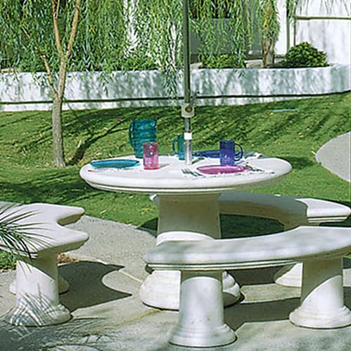Classic Series Round Table with 3 Benches/Accessible preview 1